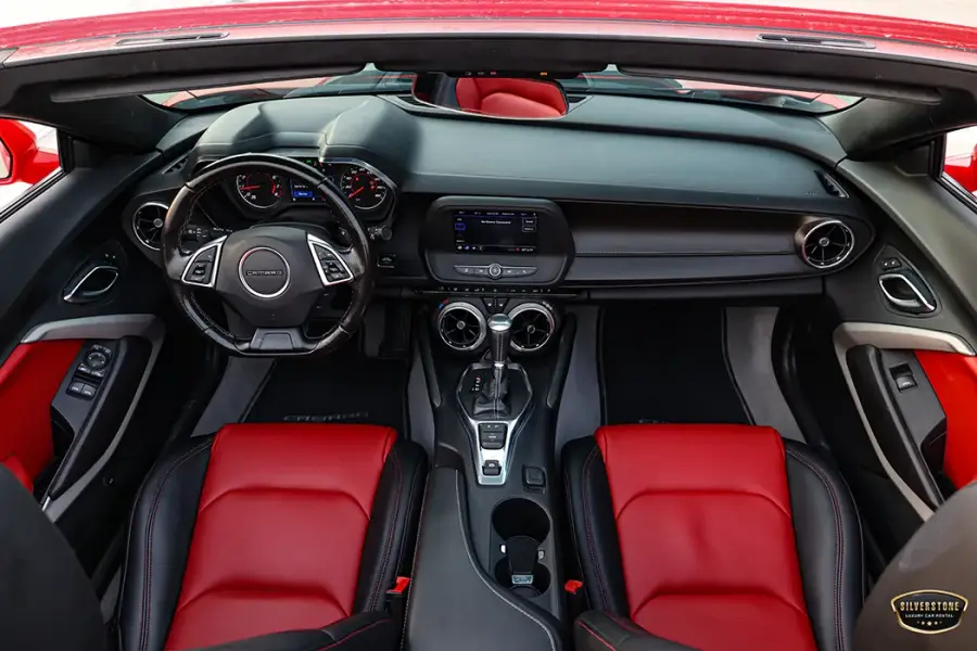Rent Chevrolet Camaro Convertible 2021 in Dubai — photo 9 of 11