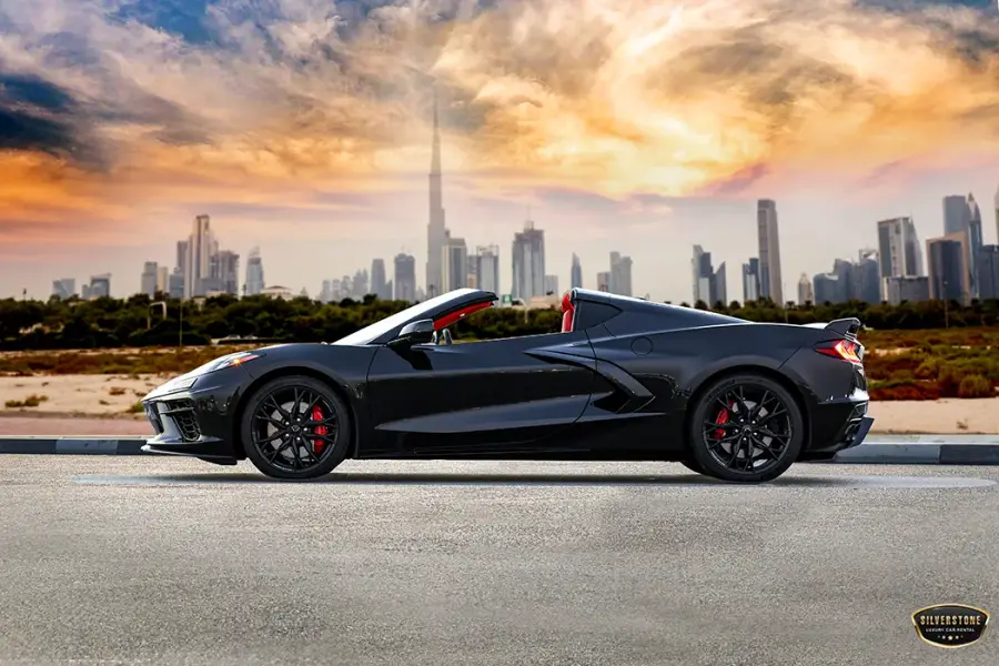 Rent Chevrolet Corvette Convertible 2023 in Dubai — photo 6 of 8