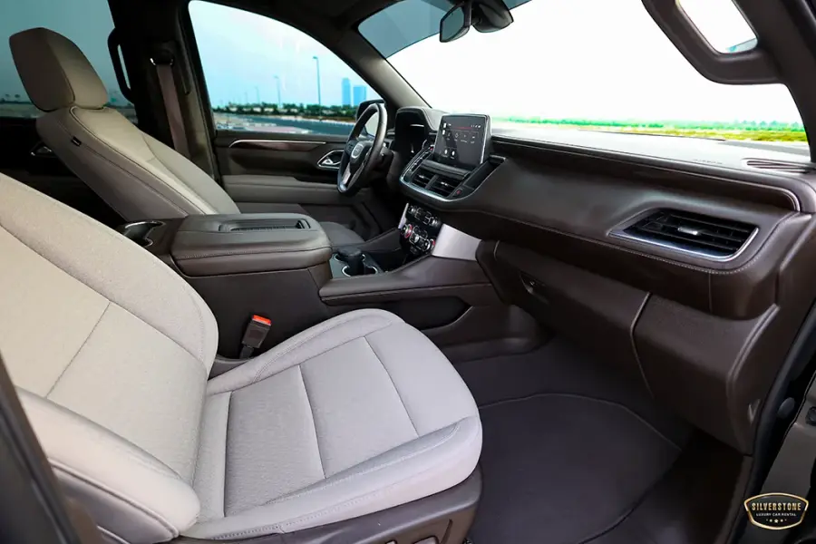 Rent GMC Yukon 2022 in Dubai — photo 9 of 9
