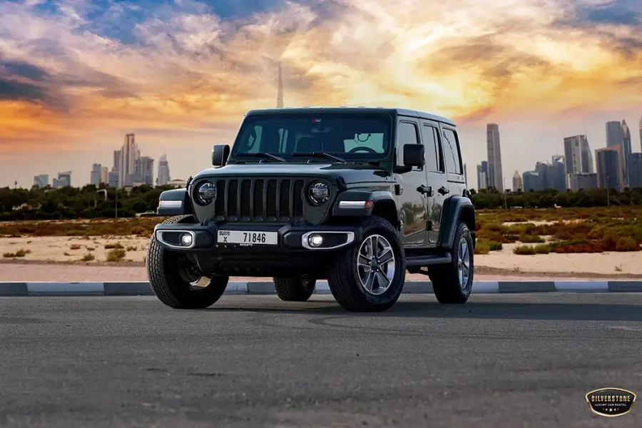 Rent Jeep Wrangler in Dubai — photo 7 of 9