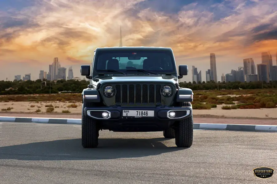 Rent Jeep Wrangler in Dubai — photo 8 of 9