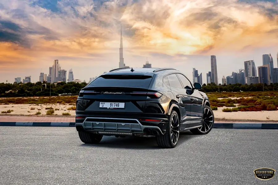 Rent Lamborghini Urus Black in Dubai — photo 3 of 8