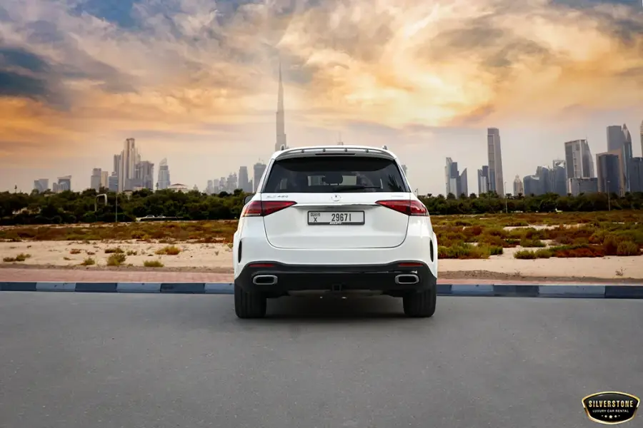 Rent Mercedes Benz GLE 450 in Dubai — Mercedes-Benz — photo 5 of 10