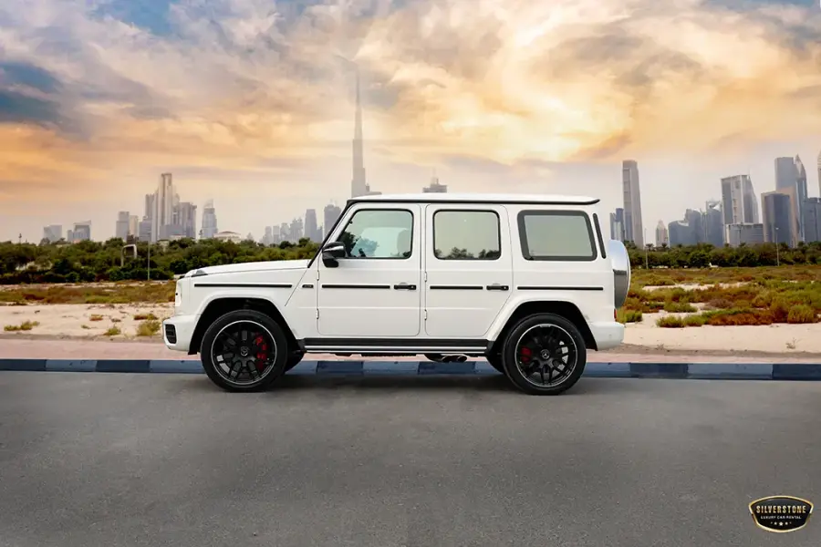 Rent Mercedes G63 2022 in Dubai — Mercedes-Benz — photo 6 of 11