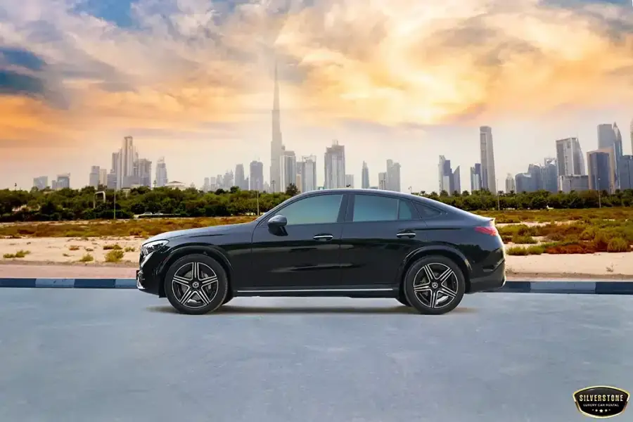 Rent Mercedes GLC 200 Black in Dubai — Mercedes-Benz — photo 6 of 10