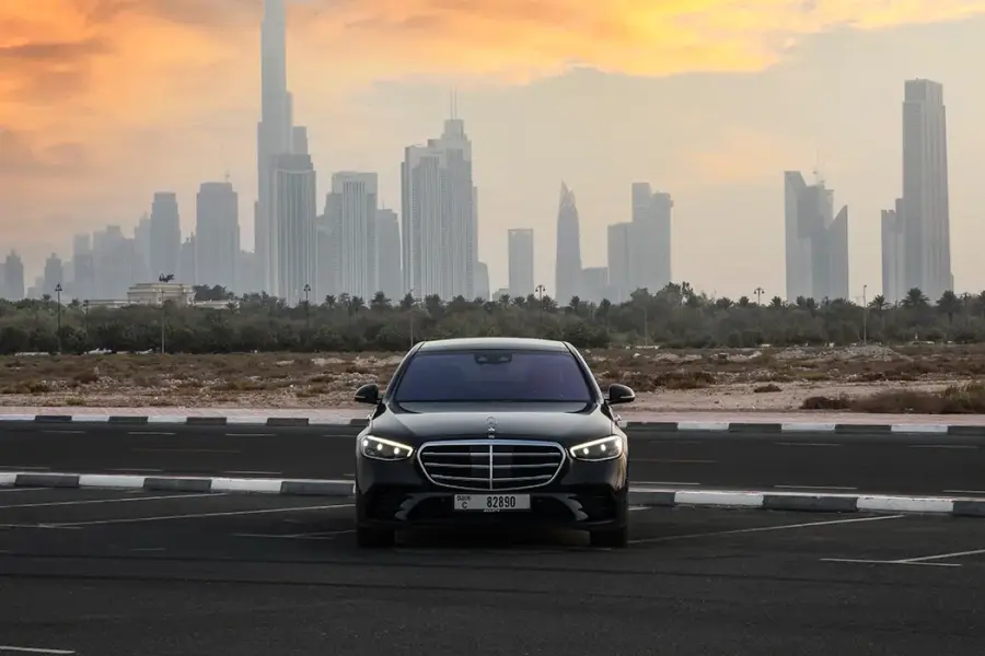 Rent Mercedes S500 in Dubai — Mercedes-Benz — photo 3 of 6