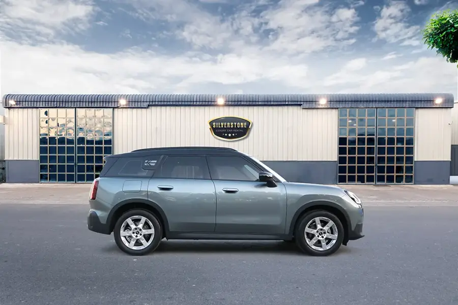 Rent Mini Cooper Countryman 2024 in Dubai — photo 2 of 11