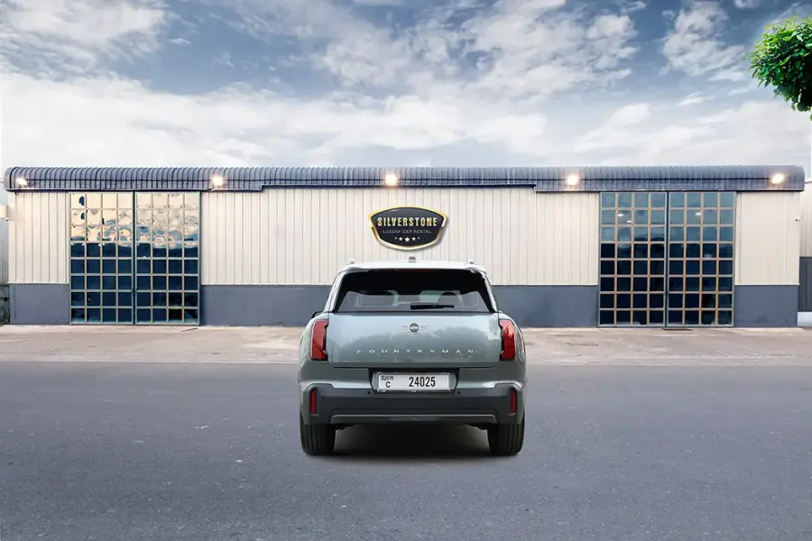 Rent Mini Cooper Countryman 2024 in Dubai — photo 4 of 11