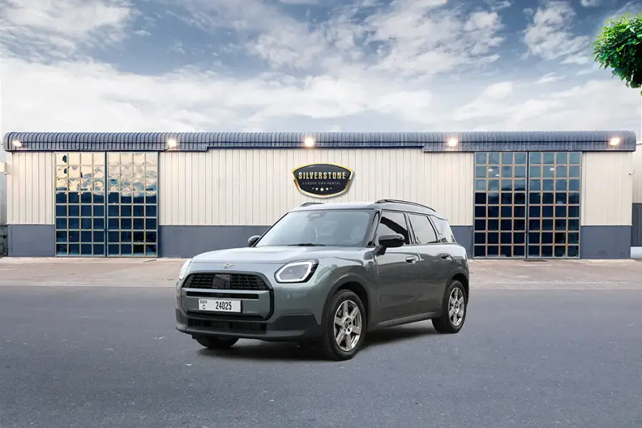 Rent Mini Cooper Countryman 2024 in Dubai — photo 7 of 11