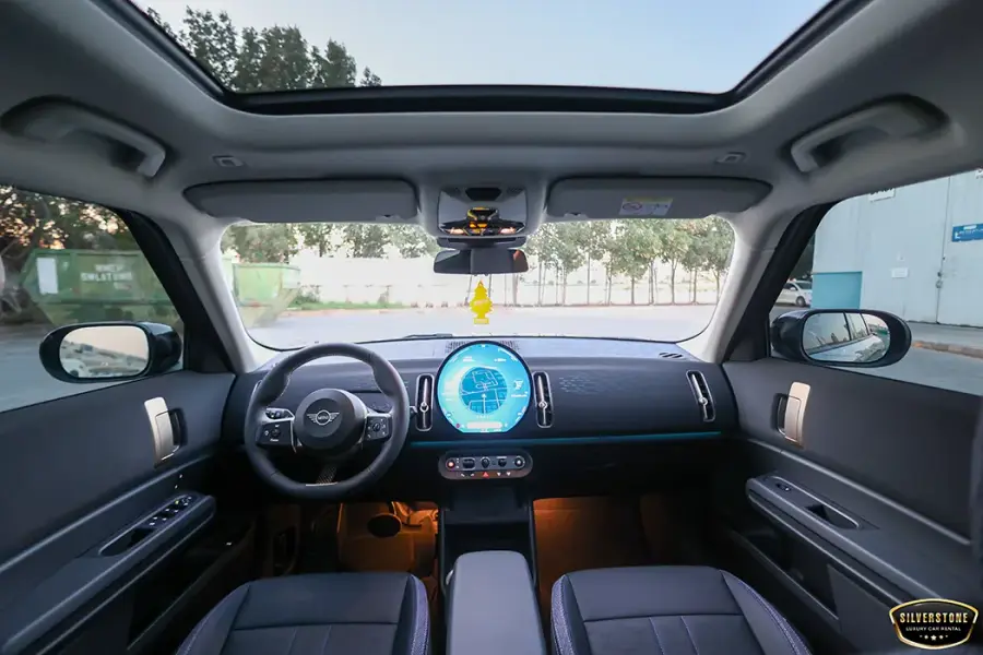 Rent Mini Cooper Countryman 2024 in Dubai — photo 9 of 11