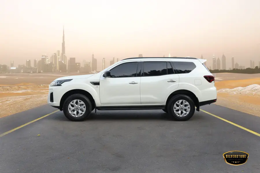 Rent Nissan X-Terra 2024 in Dubai — photo 6 of 12