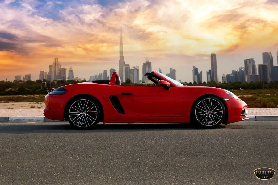 Rent Porsche Boxster GTS Convertible in Dubai — photo 3 of 7