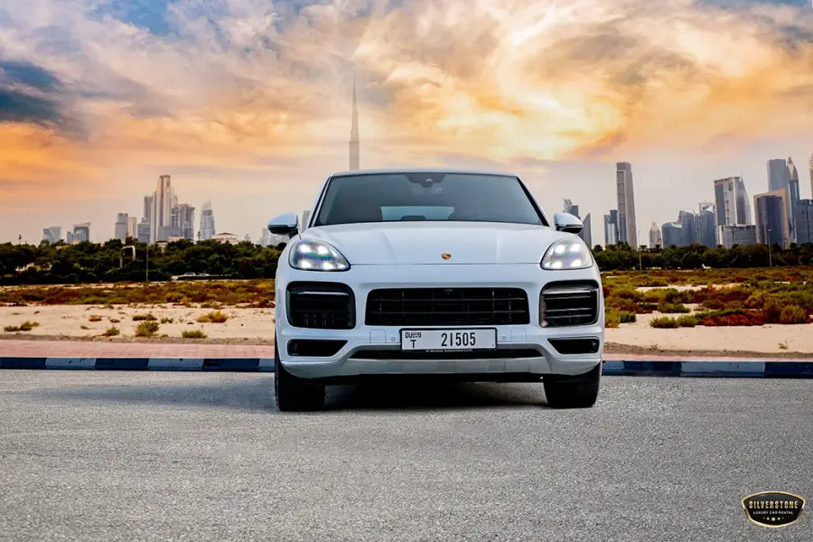 Rent Porsche Cayenne GTS in Dubai — photo 3 of 7