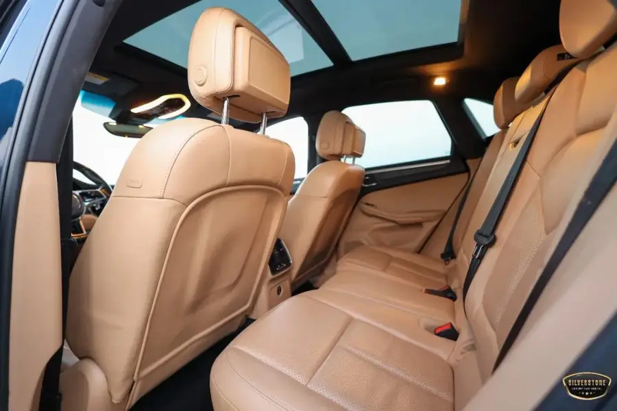 Rent Porsche Macan GT 2018 in Dubai — photo 12 of 14