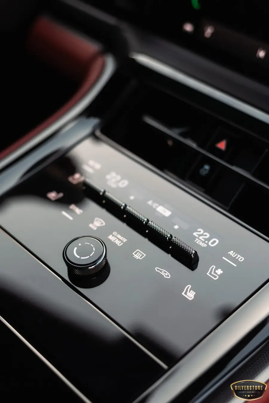 Rent Porsche Panamera Blue 2024 in Dubai — photo 10 of 14