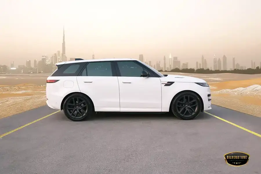 Rent Range Rover Sport in Dubai — photo 2 of 10
