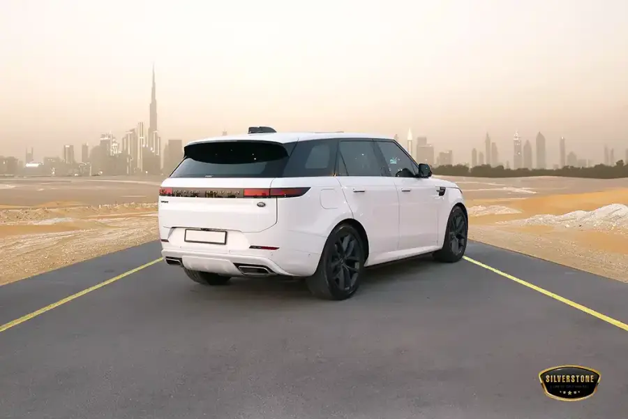 Rent Range Rover Sport in Dubai — photo 3 of 10