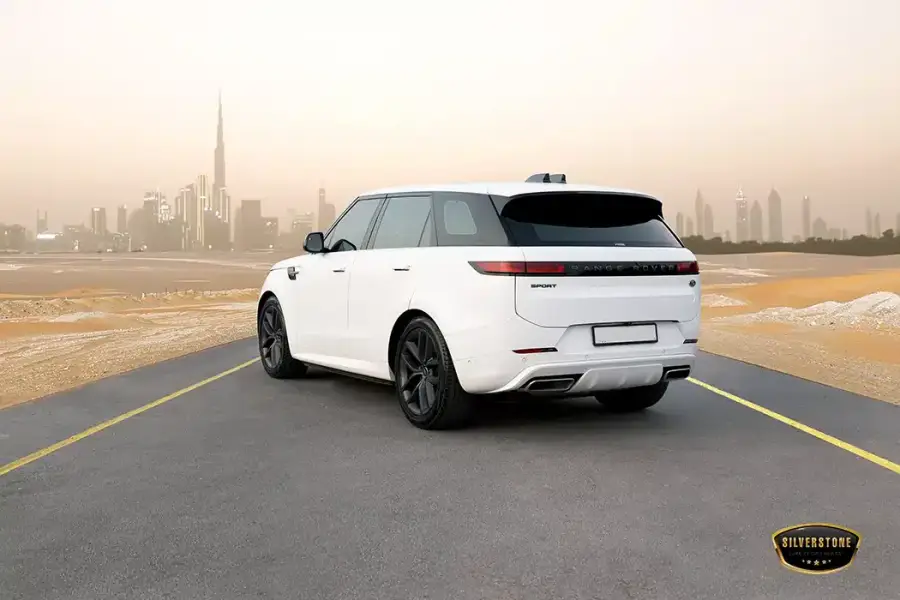 Rent Range Rover Sport in Dubai — photo 5 of 10