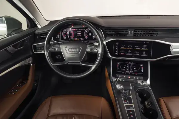 Аренда Audi A6 серого цвета в Дубае в аренду в Дубай, ОАЭ — Audi — фото 3 из 5