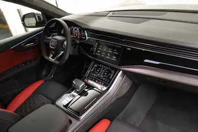 Rent Audi RS Q8 Black in Dubai — photo 2 of 6