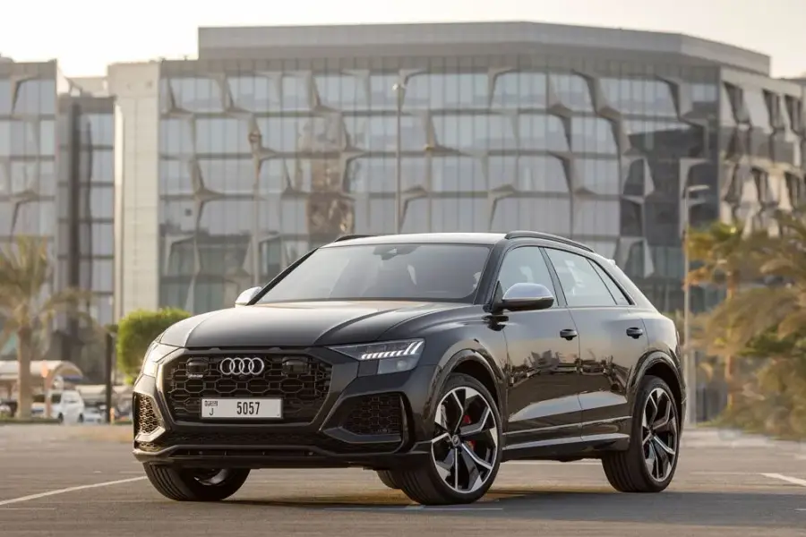 Rent Audi RS Q8 Black in Dubai — photo 6 of 6