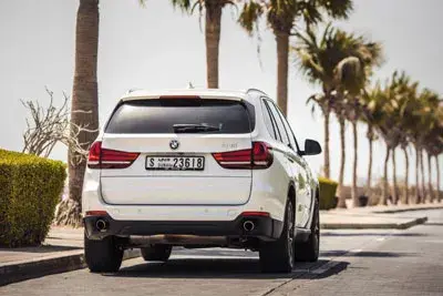 Rent BMW X5 White 2015 in Dubai — photo 2 of 3
