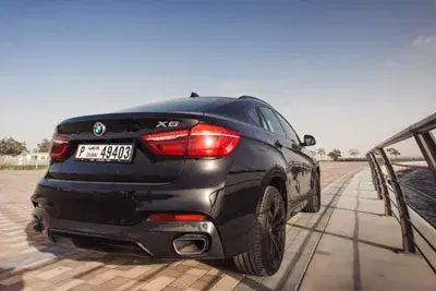 Rent BMW X6 Black 2017 in Dubai — photo 4 of 6