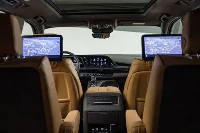 Rent Cadillac Escalade Black in Dubai — photo 3 of 6