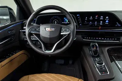 Rent Cadillac Escalade Black in Dubai — photo 5 of 6
