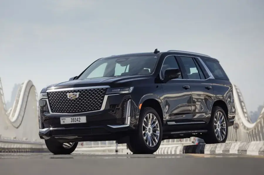 Rent Cadillac Escalade Black in Dubai — photo 6 of 6