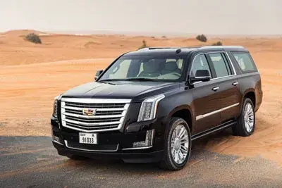 在迪拜租用2019年黑色凯迪拉克Escalade XL — Cadillac — 第 3 张，共 6 张