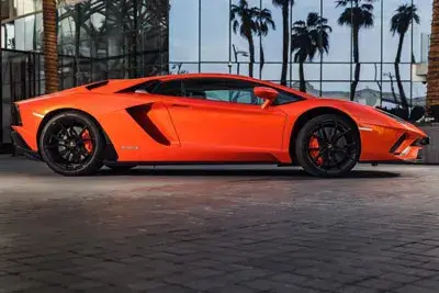 Rent Lamborghini Aventador Orange 2018 in Dubai — photo 5 of 5