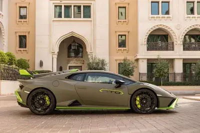 Rent Lamborghini Huracan STO Grey in Dubai — photo 4 of 6