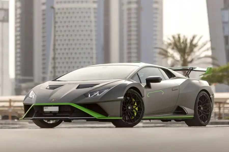 Rent Lamborghini Huracan STO Grey in Dubai — photo 6 of 6