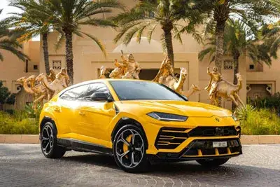 Rent Lamborghini Urus Yellow 2019 in Dubai — photo 4 of 5