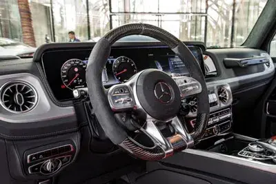 Rent Mercedes G63 AMG White in Dubai — Mercedes-Benz — photo 5 of 5