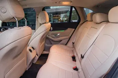Rent Mercedes GLC 300 White in Dubai — Mercedes-Benz — photo 4 of 5