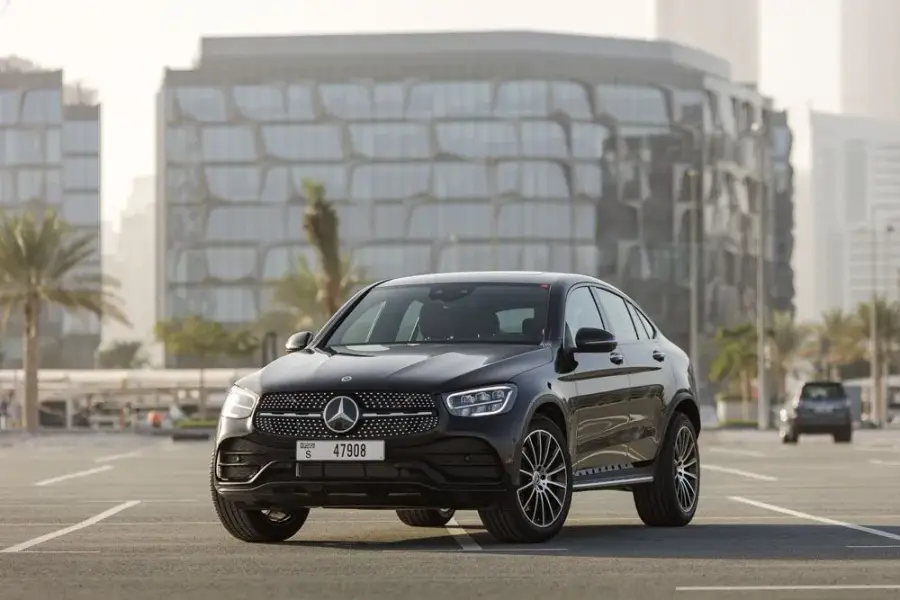 Rent Mercedes GLC200 Black in Dubai — Mercedes-Benz — photo 6 of 6