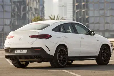 Rent Mercedes GLE53 AMG White 2021 in Dubai — Mercedes-Benz — photo 4 of 5