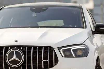 Rent Mercedes GLE53 AMG White 2021 in Dubai — Mercedes-Benz — photo 5 of 5