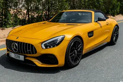 Rent Mercedes GTC Convertible Yellow 2019 in Dubai — Mercedes-Benz — photo 6 of 7