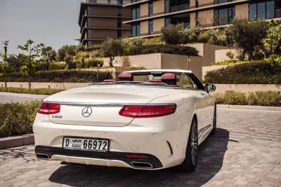 Rent Mercedes S500 Coupe White 2017 in Dubai — Mercedes-Benz — photo 4 of 7