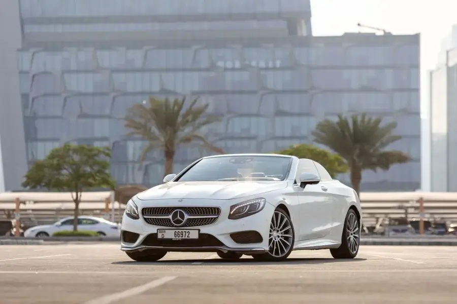 Rent Mercedes S500 Coupe White 2017 in Dubai — Mercedes-Benz — photo 6 of 7