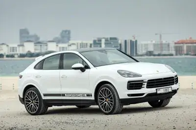 เช่ารถ Porsche Cayenne สีขาวในดูไบ — รูปที่ 2 จาก 5