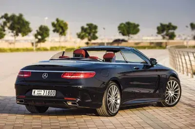 Rent Mercedes S500 Coupe Black 2017 in Dubai — Mercedes-Benz — photo 4 of 5