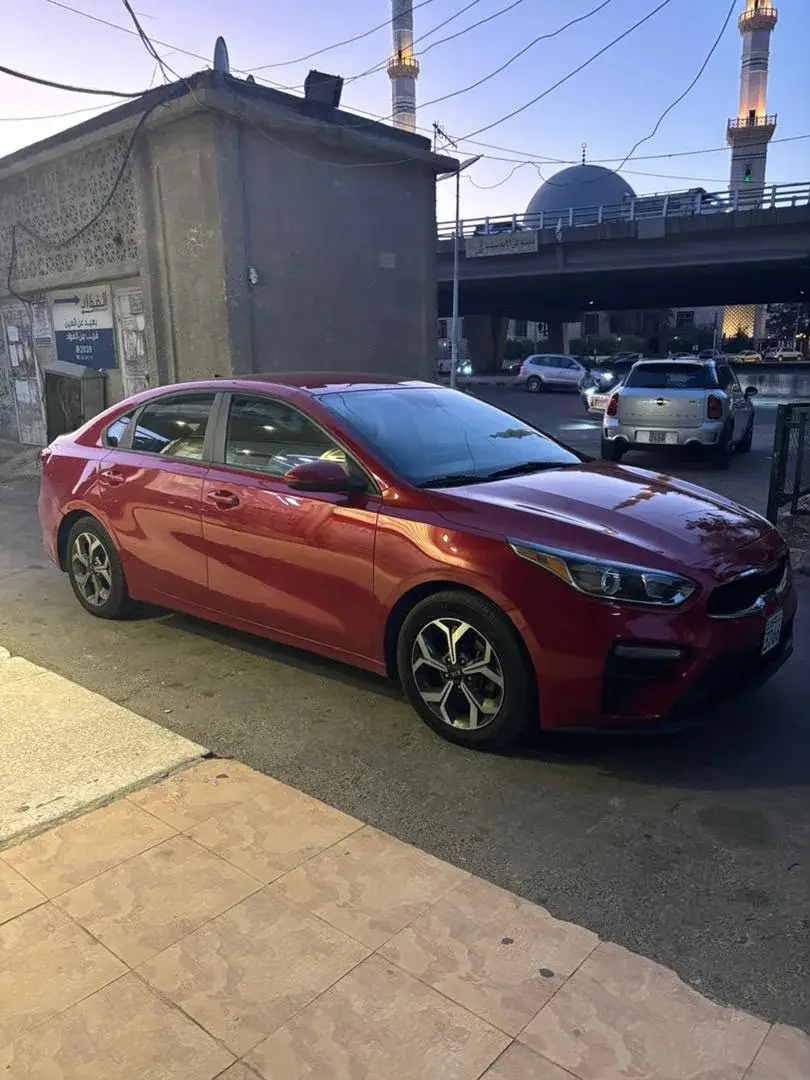 Rent Kia Forte Red 2021 in Damascus — photo 4 of 8