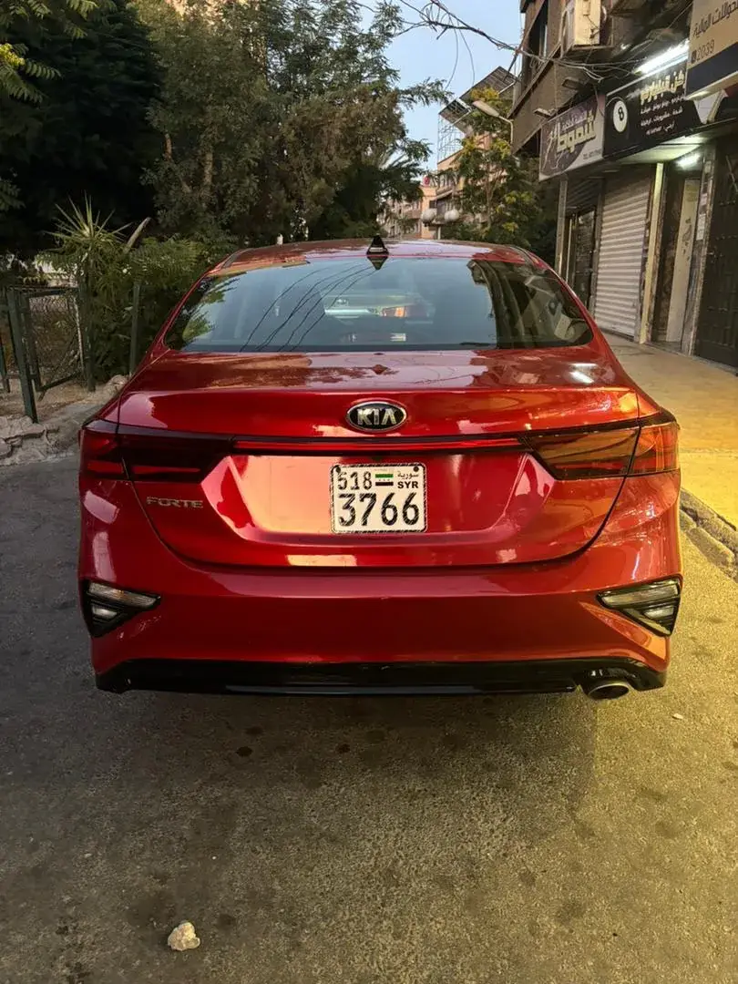 Rent Kia Forte Red 2021 in Damascus — photo 6 of 8