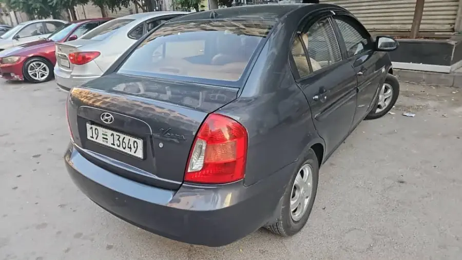 Rent Hyundai Verna Grey 2006 in Damascus — photo 2 of 3