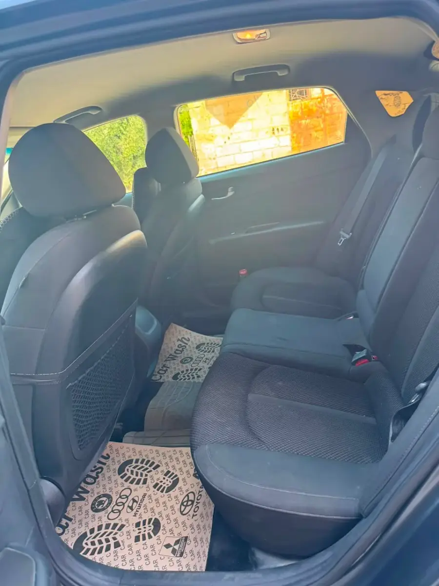 Rent Kia Optima Grey 2020 in Damascus — photo 7 of 8