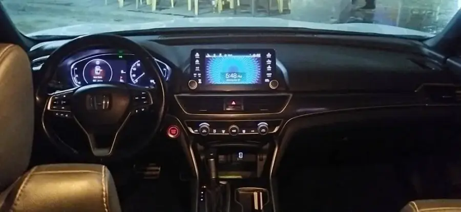 Rent Honda Accord Sport White 2020 in Damascus — photo 6 of 12